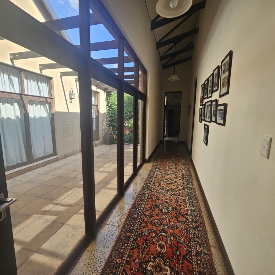 8 Bedroom Property for Sale in Magaliesburg Gauteng