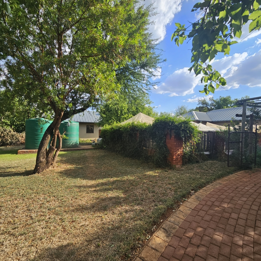 8 Bedroom Property for Sale in Magaliesburg Gauteng