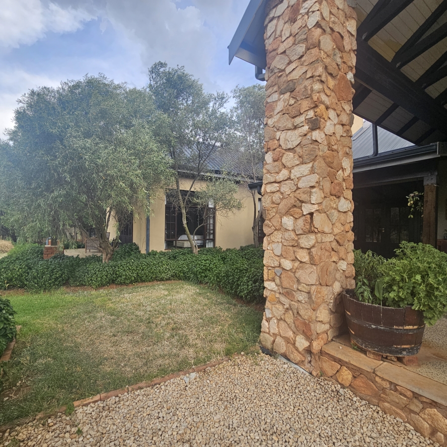 8 Bedroom Property for Sale in Magaliesburg Gauteng