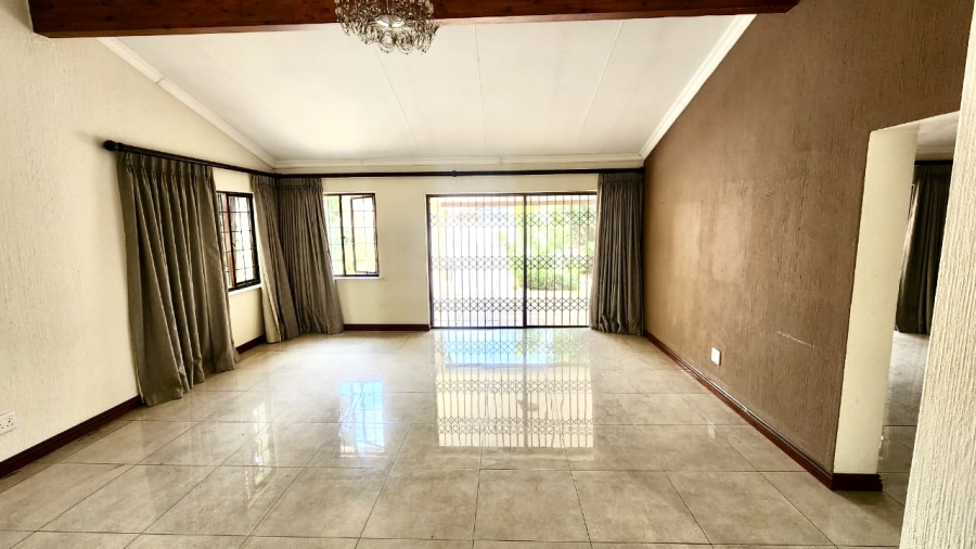 To Let 3 Bedroom Property for Rent in Bryanston Gauteng