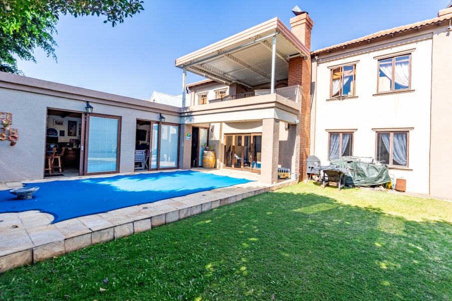 4 Bedroom Property for Sale in Willow Acres Gauteng