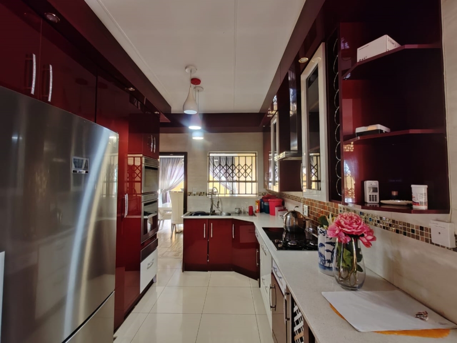 3 Bedroom Property for Sale in The Orchards Gauteng