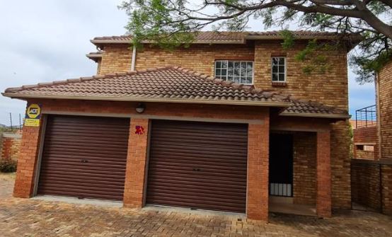 3 Bedroom Property for Sale in Willowbrook Gauteng