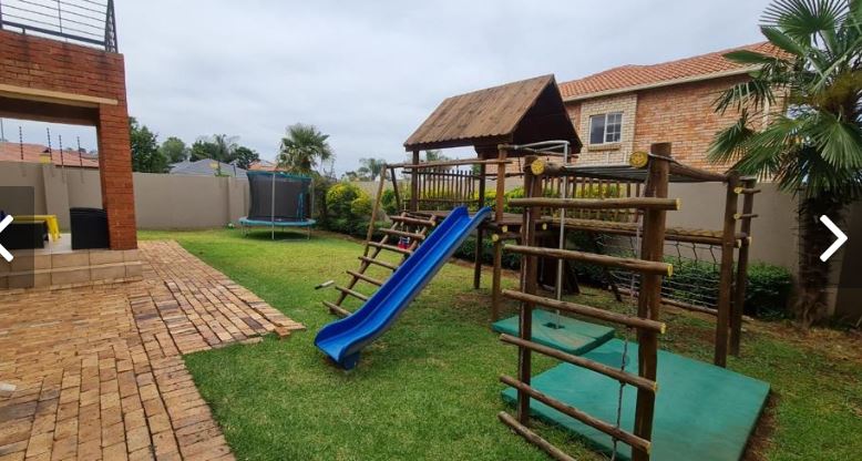 3 Bedroom Property for Sale in Willowbrook Gauteng