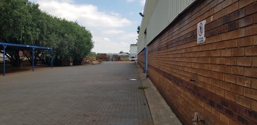 To Let commercial Property for Rent in Jet Park Gauteng