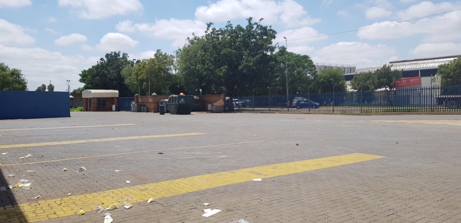 To Let commercial Property for Rent in Jet Park Gauteng