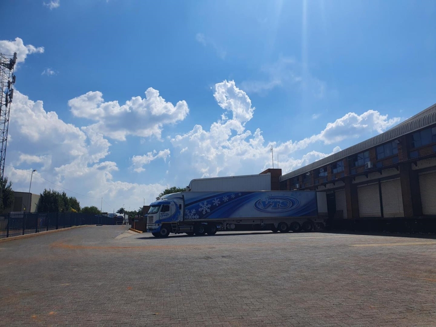 To Let commercial Property for Rent in Jet Park Gauteng