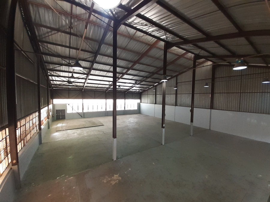 To Let commercial Property for Rent in Robertville Gauteng