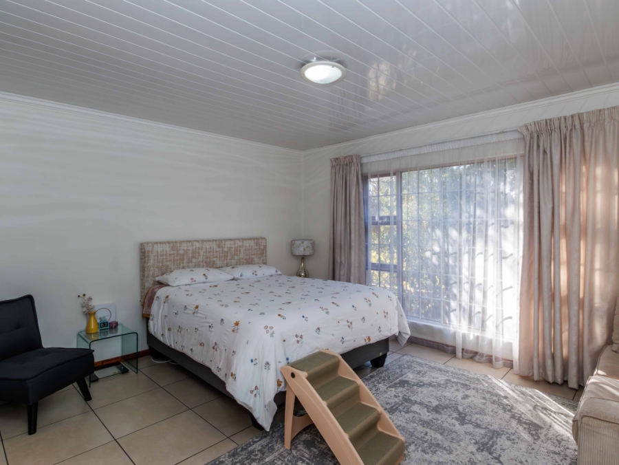 3 Bedroom Property for Sale in Greenstone Hill Gauteng