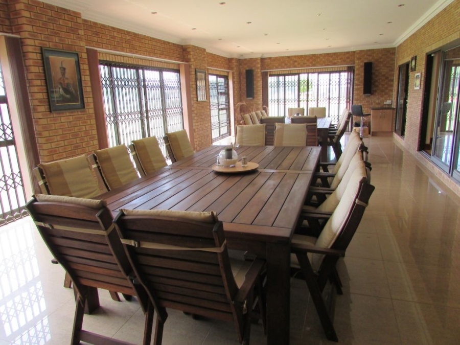 5 Bedroom Property for Sale in Vleikop A H Gauteng