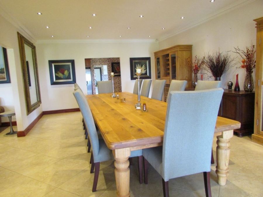 5 Bedroom Property for Sale in Vleikop A H Gauteng