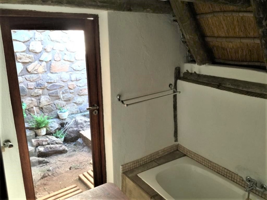 2 Bedroom Property for Sale in Lanseria Gauteng