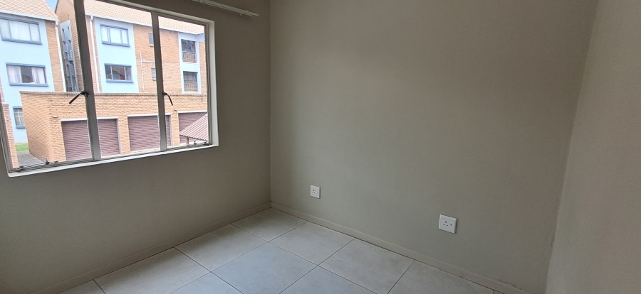 To Let 2 Bedroom Property for Rent in Vorna Valley Gauteng