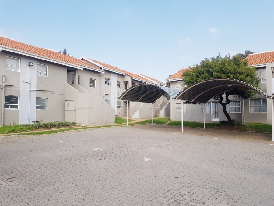 To Let 1 Bedroom Property for Rent in Ormonde Gauteng