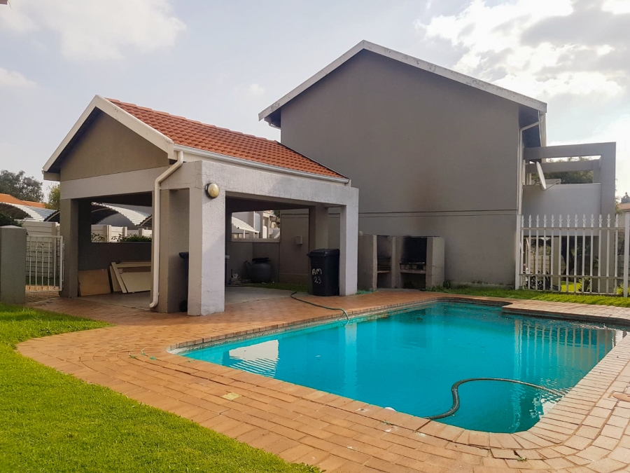 To Let 1 Bedroom Property for Rent in Ormonde Gauteng