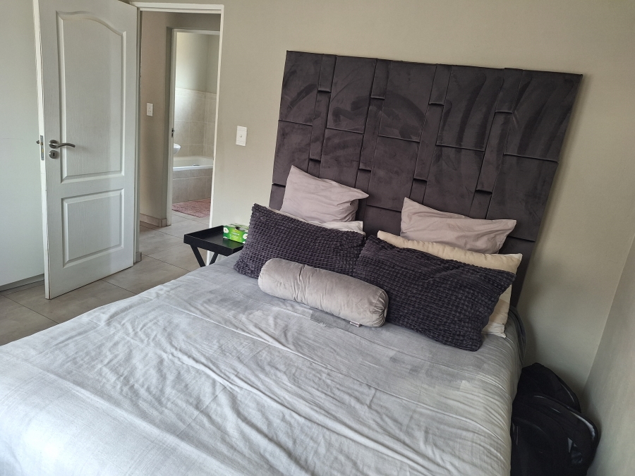 To Let 2 Bedroom Property for Rent in Albemarle Gauteng