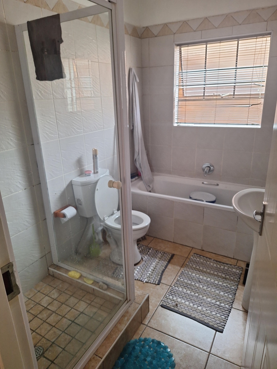 2 Bedroom Property for Sale in Union Gauteng