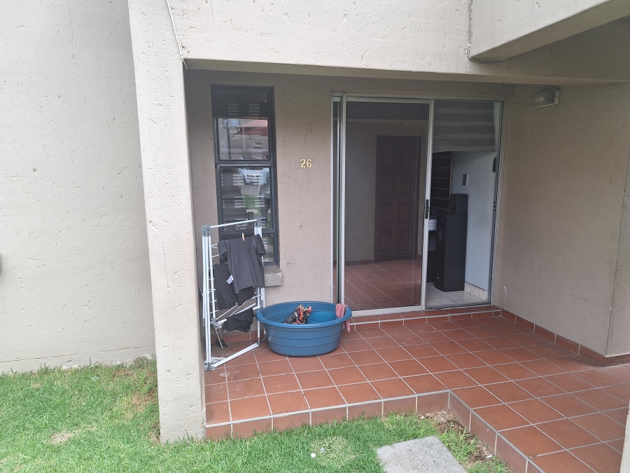 2 Bedroom Property for Sale in Albemarle Gauteng