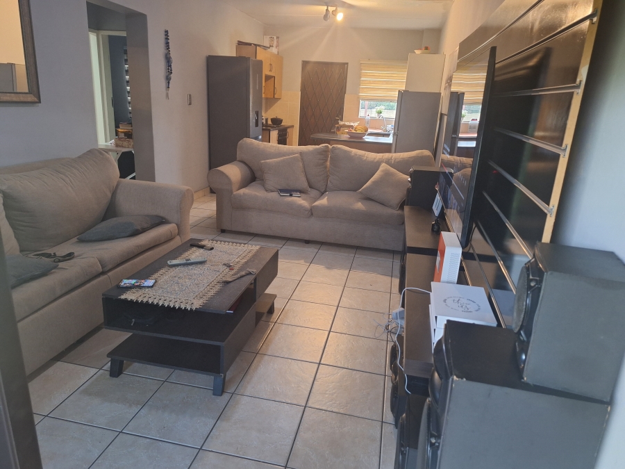 2 Bedroom Property for Sale in Albemarle Gauteng