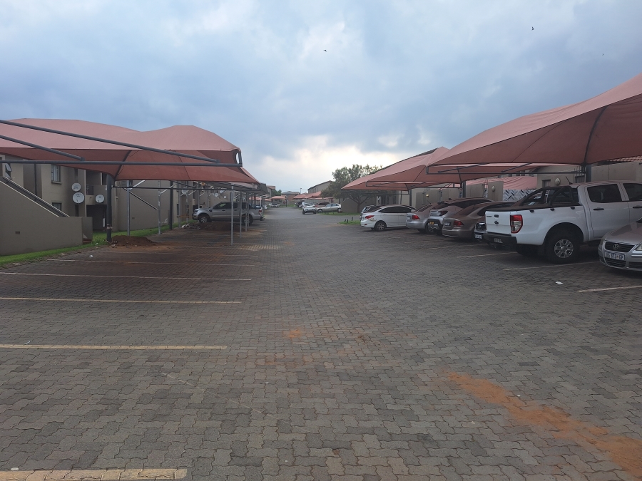 2 Bedroom Property for Sale in Albemarle Gauteng