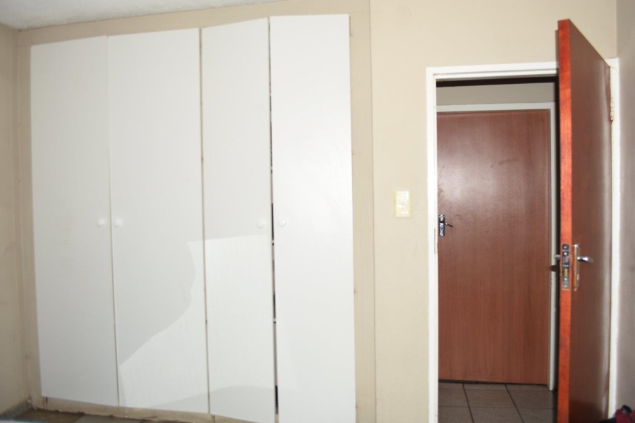 2 Bedroom Property for Sale in Pretoria Central Gauteng