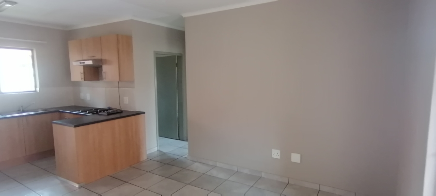 To Let 2 Bedroom Property for Rent in Groblerpark Gauteng