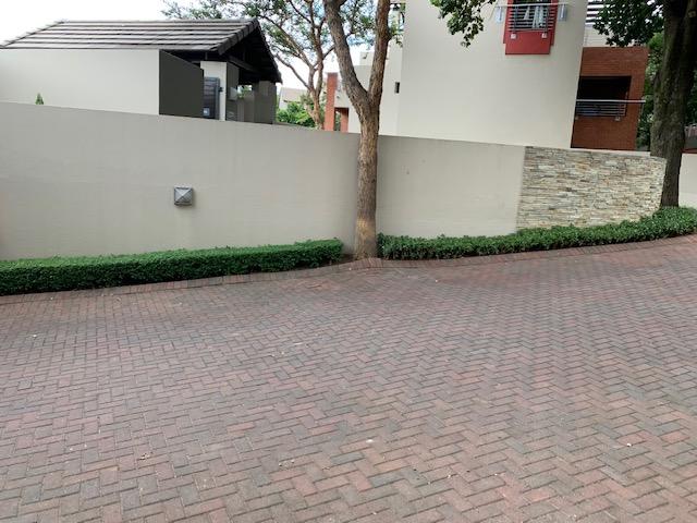 To Let 1 Bedroom Property for Rent in Bryanston Gauteng