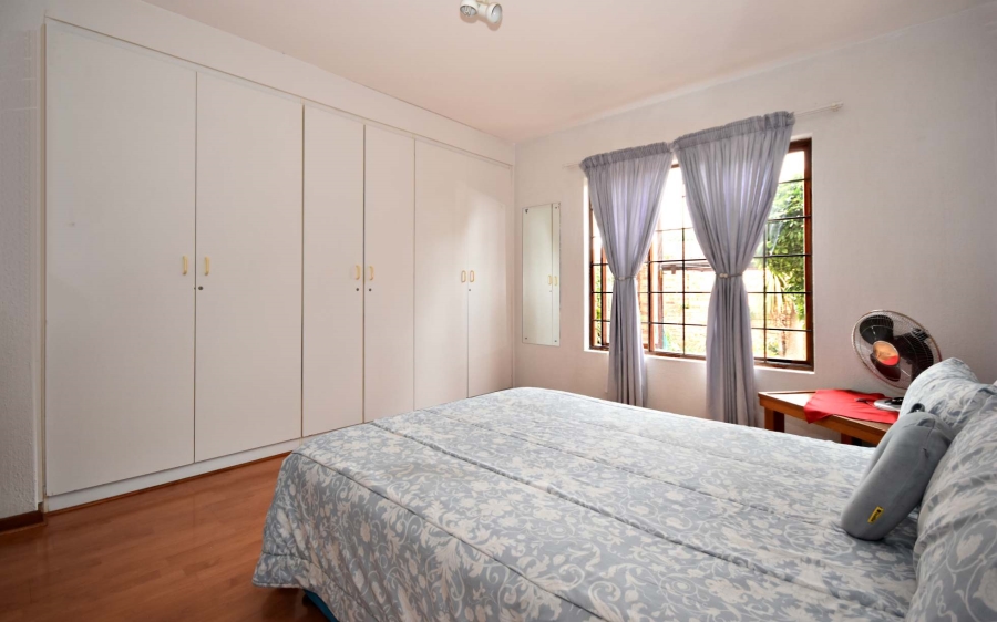 2 Bedroom Property for Sale in Bromhof Gauteng