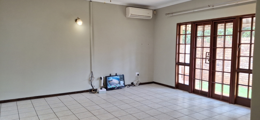 3 Bedroom Property for Sale in Sinoville Gauteng