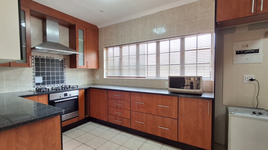 3 Bedroom Property for Sale in Sinoville Gauteng