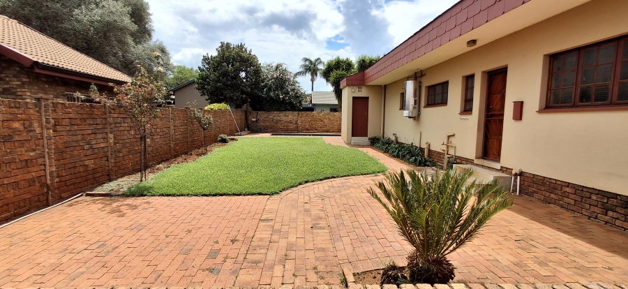 3 Bedroom Property for Sale in Sinoville Gauteng