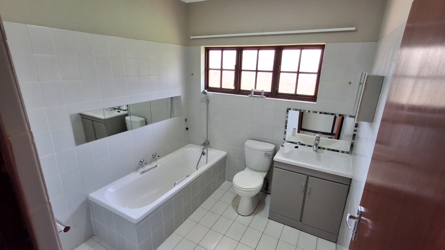 3 Bedroom Property for Sale in Sinoville Gauteng