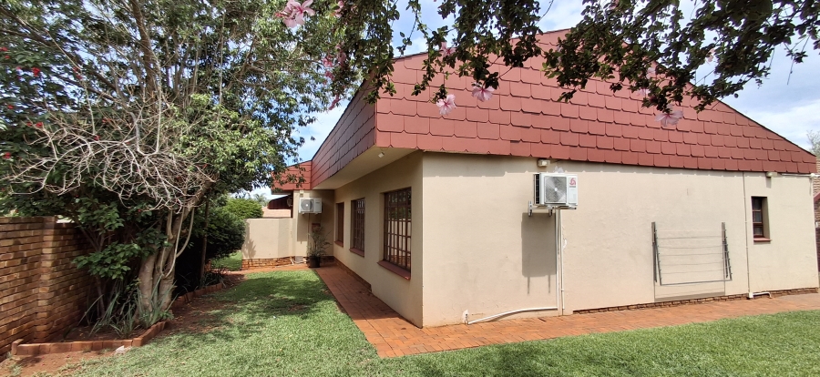 3 Bedroom Property for Sale in Sinoville Gauteng