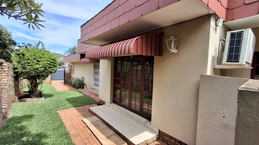 3 Bedroom Property for Sale in Sinoville Gauteng