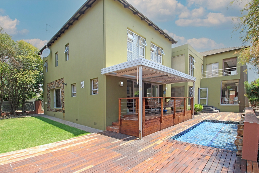 4 Bedroom Property for Sale in Greenstone Hill Gauteng