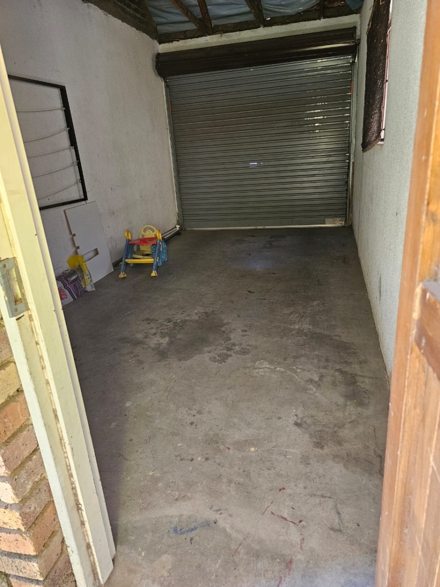 2 Bedroom Property for Sale in Edleen Gauteng