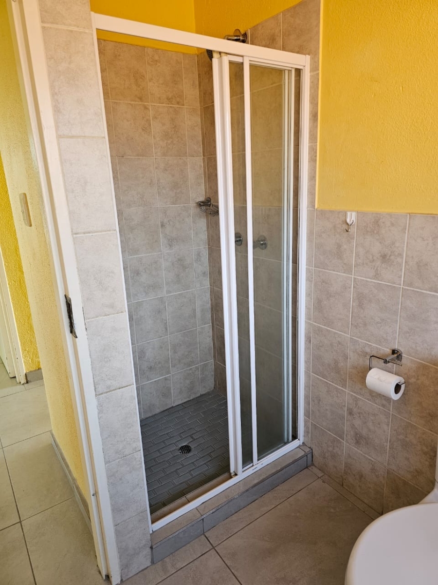 2 Bedroom Property for Sale in Edleen Gauteng