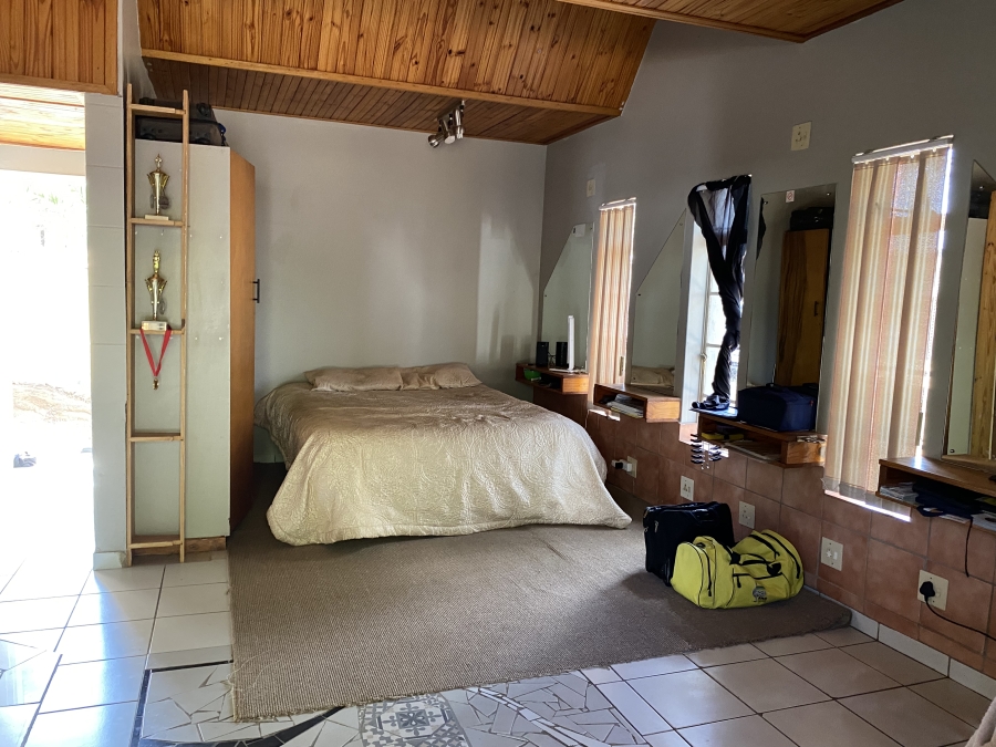 1 Bedroom Property for Sale in Glen Austin Gauteng