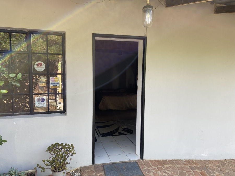 1 Bedroom Property for Sale in Glen Austin Gauteng