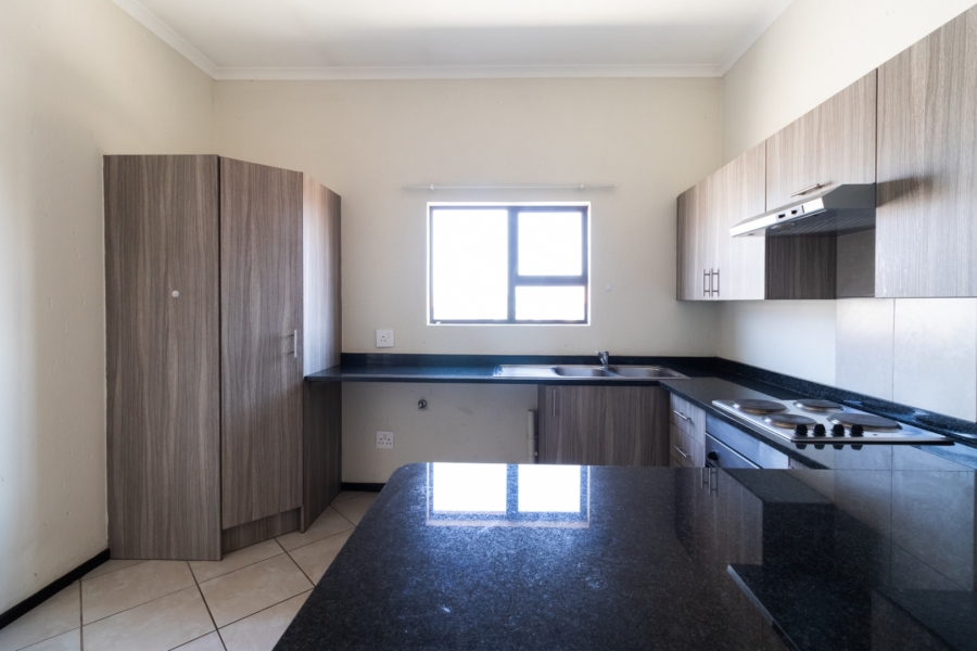 2 Bedroom Property for Sale in Goedeburg Gauteng