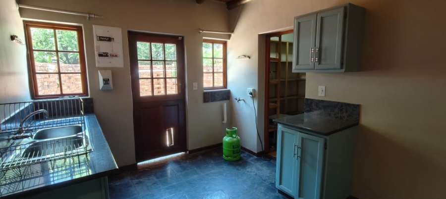 To Let 3 Bedroom Property for Rent in Three Rivers Proper Gauteng