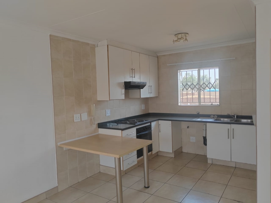 2 Bedroom Property for Sale in Dalpark Gauteng