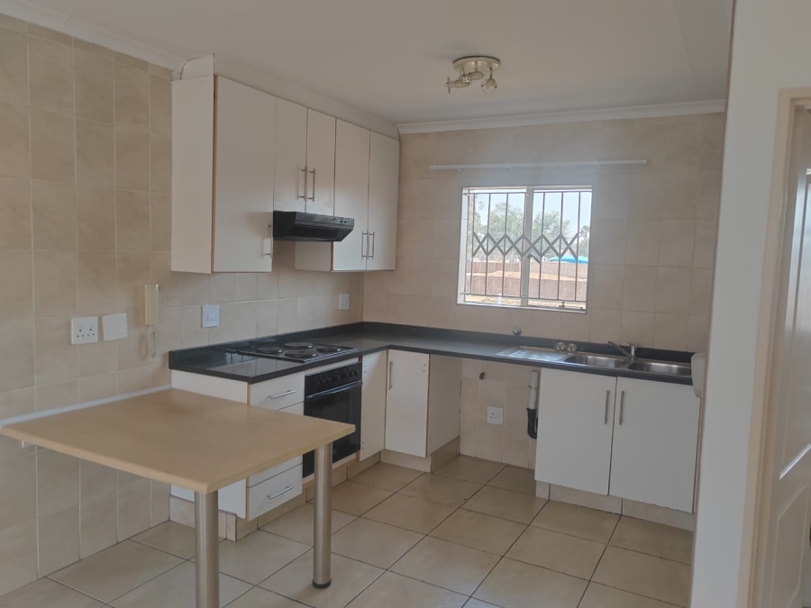 2 Bedroom Property for Sale in Dalpark Gauteng