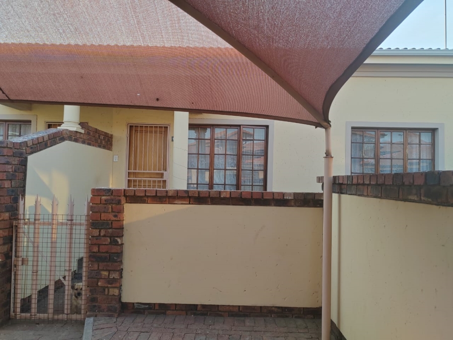 3 Bedroom Property for Sale in Comet Gauteng