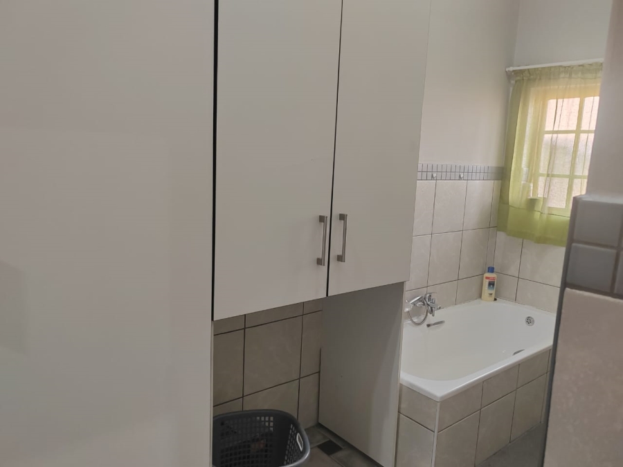 3 Bedroom Property for Sale in Comet Gauteng