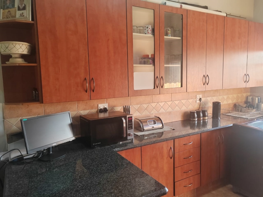 3 Bedroom Property for Sale in Comet Gauteng