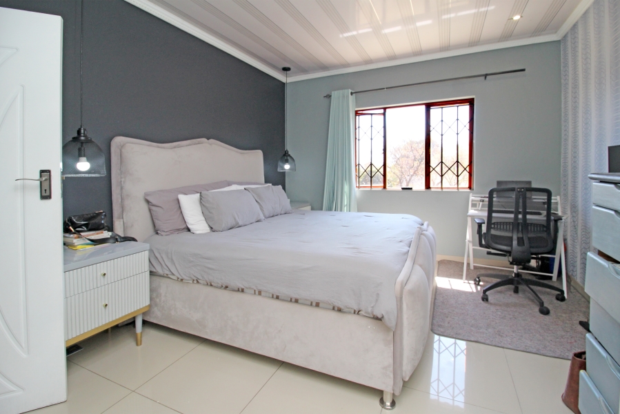 3 Bedroom Property for Sale in Noordwyk Gauteng