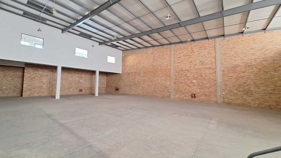 To Let commercial Property for Rent in North Riding Gauteng