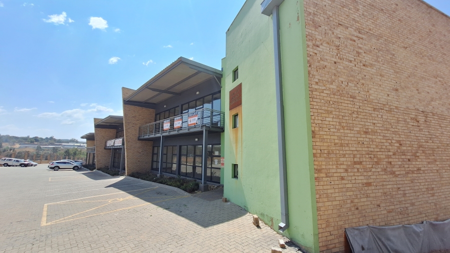 To Let commercial Property for Rent in North Riding Gauteng