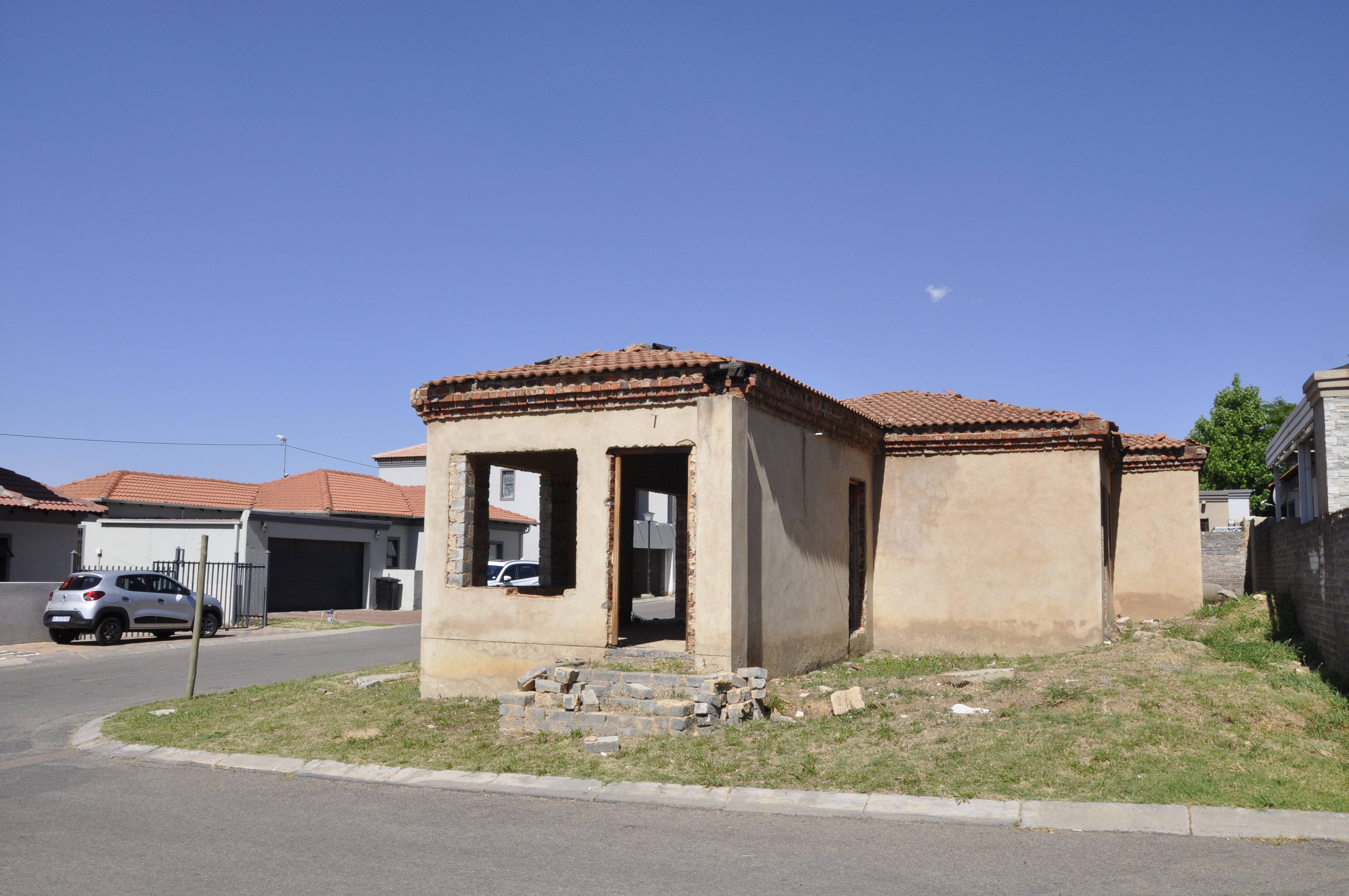 3 Bedroom Property for Sale in Noordwyk Gauteng